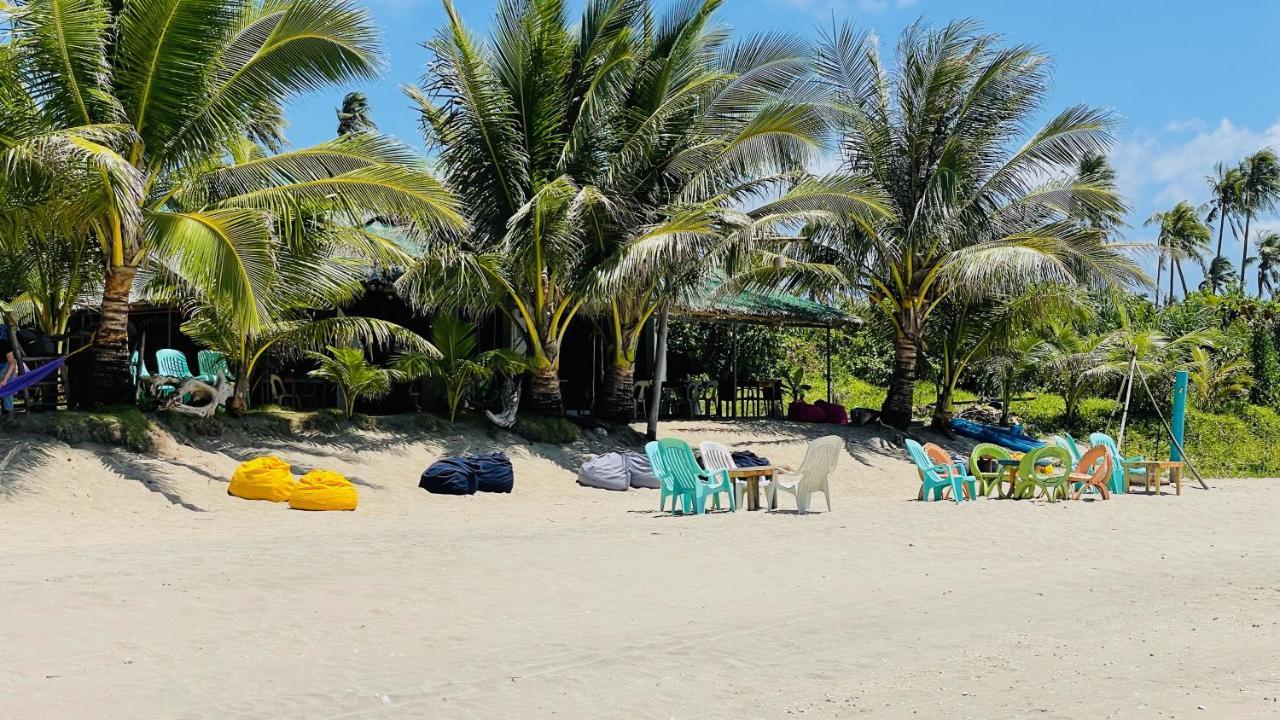 Footprints Beach Resort Agpudlos Exterior photo