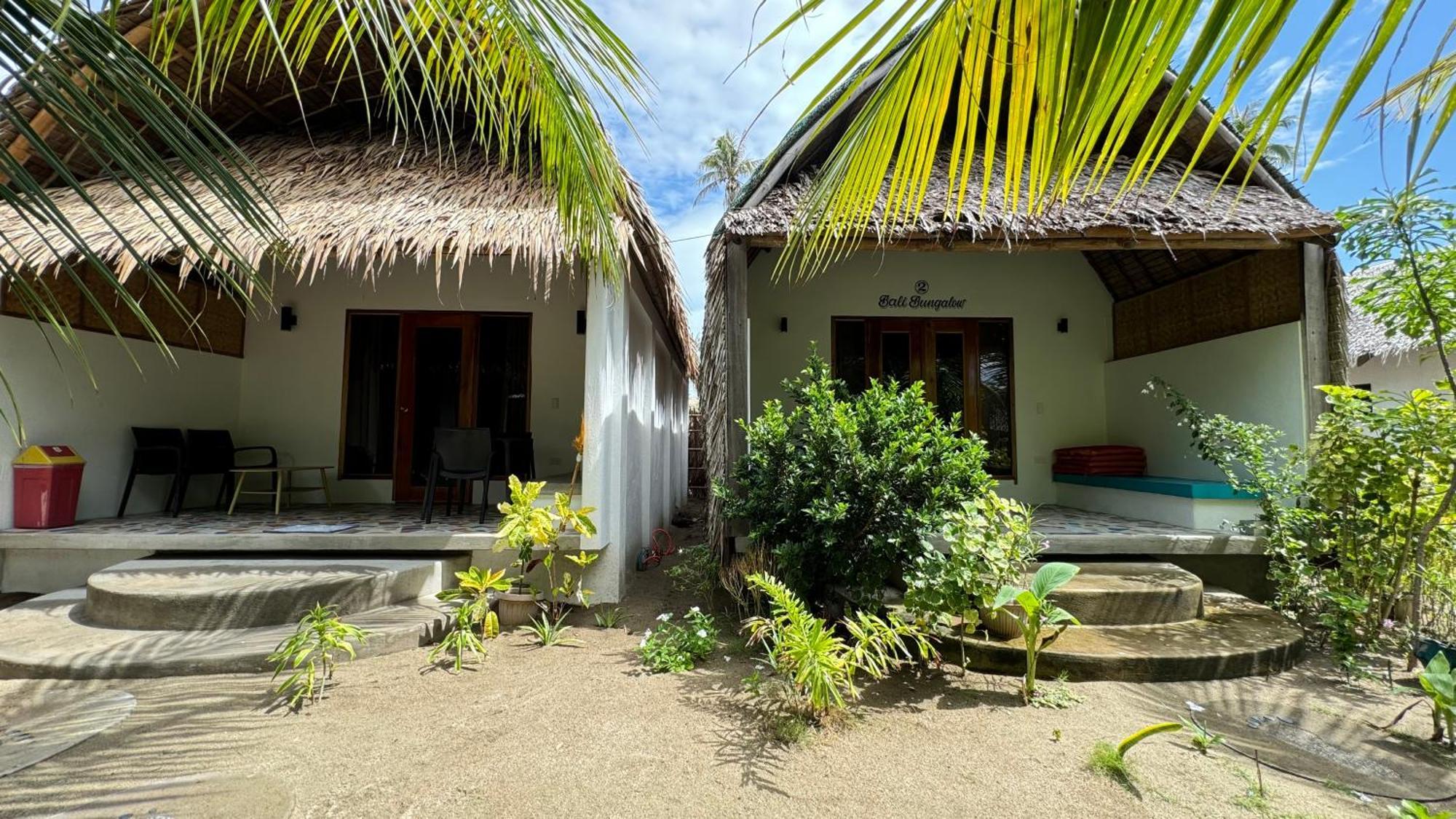 Footprints Beach Resort Agpudlos Exterior photo