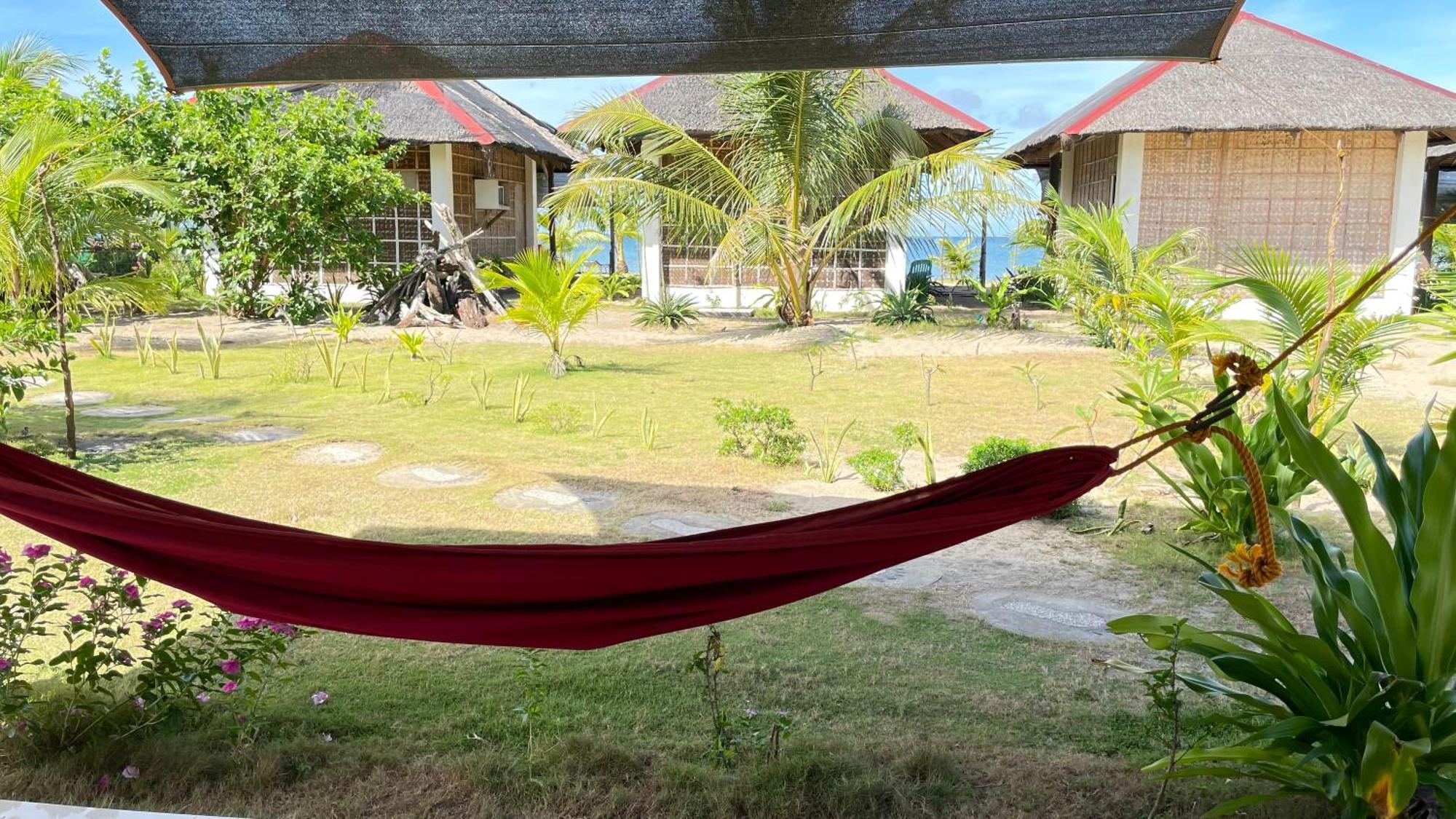 Footprints Beach Resort Agpudlos Exterior photo