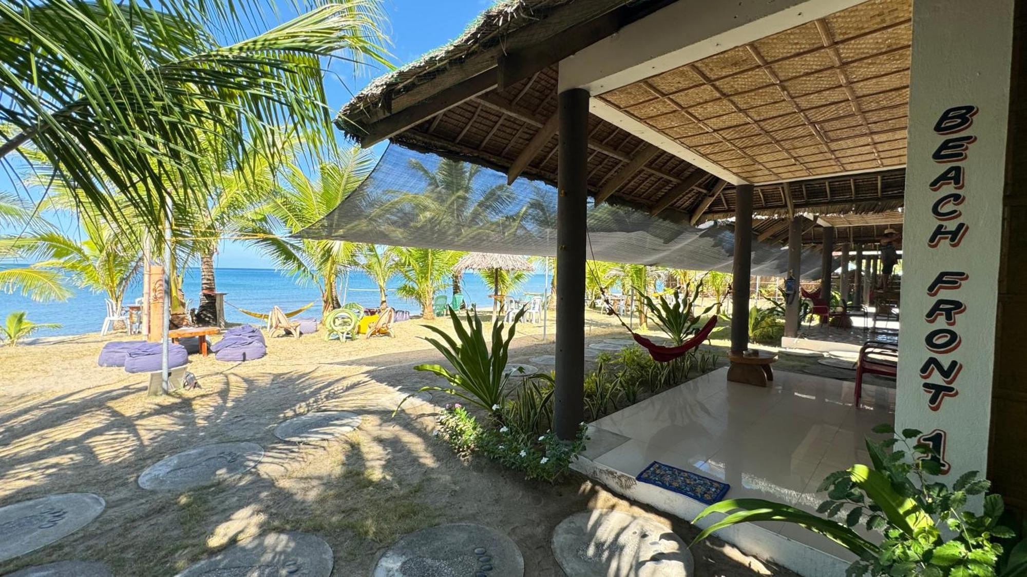 Footprints Beach Resort Agpudlos Exterior photo
