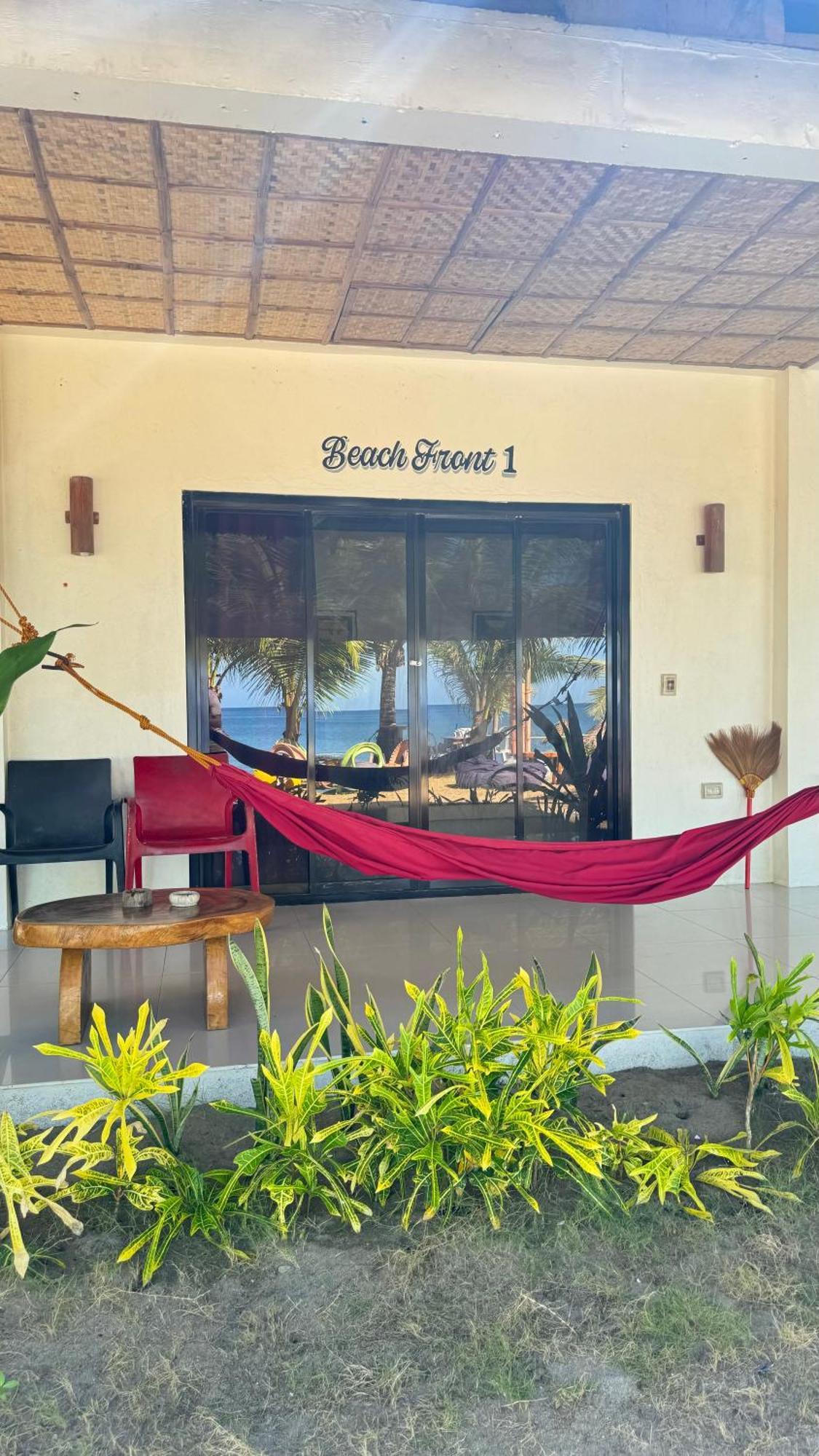 Footprints Beach Resort Agpudlos Exterior photo